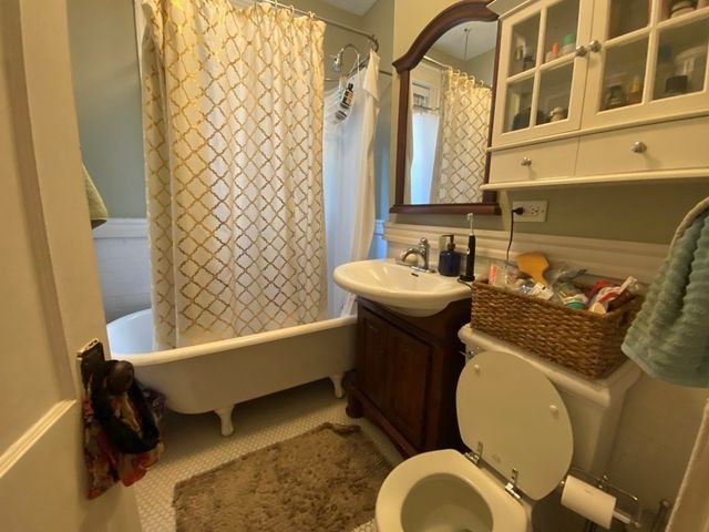 11 Park Dr 18, Boston, MA 02215