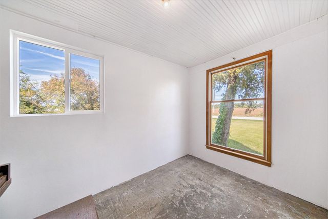 13431 Crowe Road, Milan, MI 48160