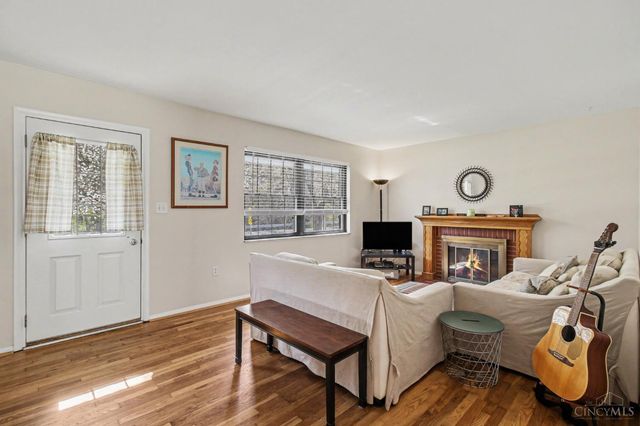 1899 Berkshire, Cincinnati, OH 45230