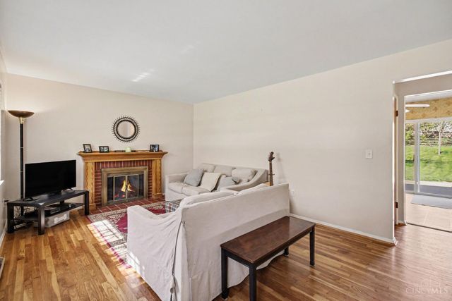 1899 Berkshire, Cincinnati, OH 45230