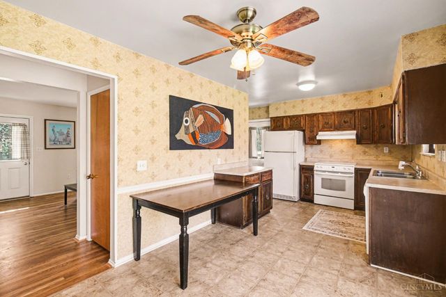 1899 Berkshire, Cincinnati, OH 45230