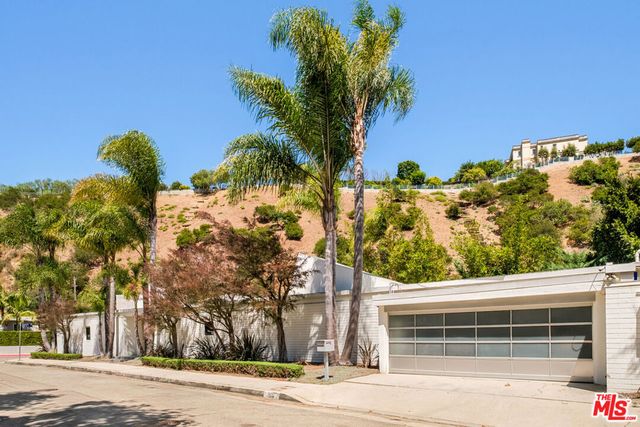 1908 N Beverly Drive, Los Angeles, CA 90210