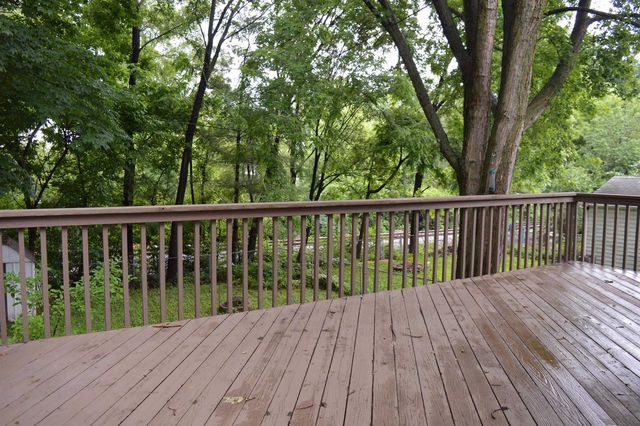 1717 Loftsgordon Avenue, Madison, WI 53704