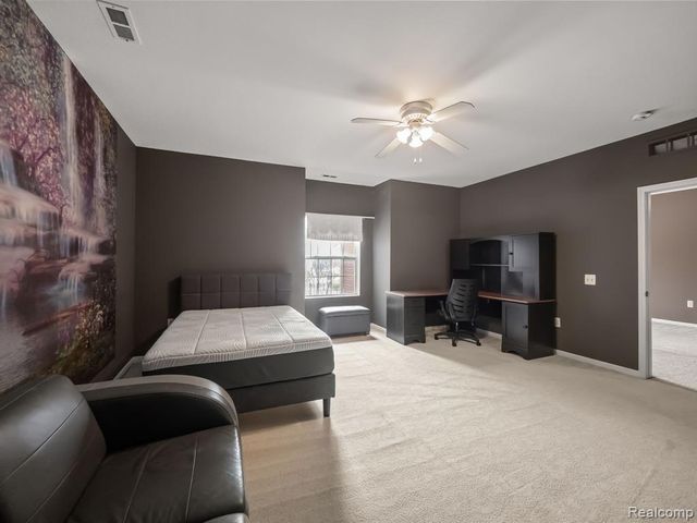 7683 Ambassador Drive, Shelby Twp, MI 48316