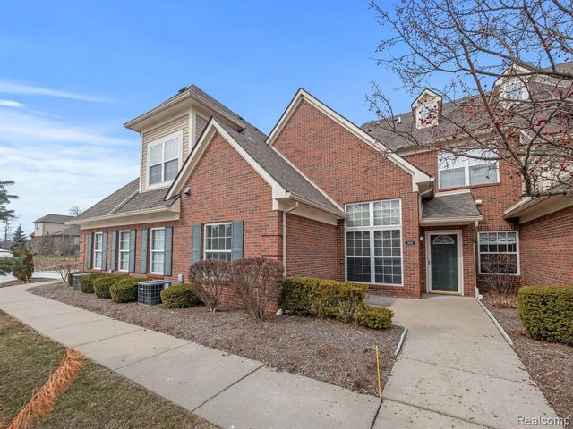 7683 Ambassador Drive, Shelby Twp, MI 48316