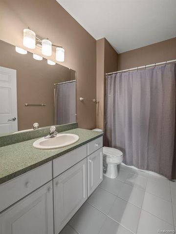 7683 Ambassador Drive, Shelby Twp, MI 48316