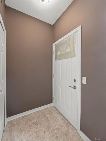 7683 Ambassador Drive, Shelby Twp, MI 48316