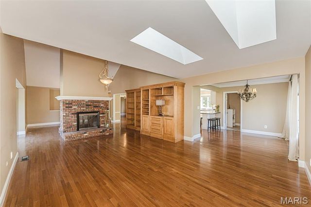 159 Spring Oaks Drive, Ballwin, MO 63011