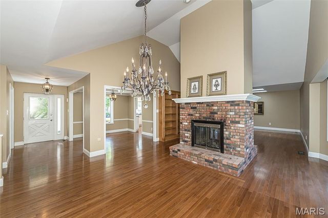 159 Spring Oaks Drive, Ballwin, MO 63011