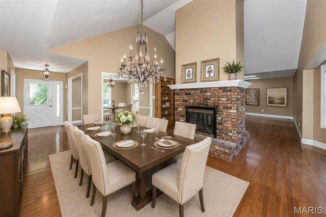 159 Spring Oaks Drive, Ballwin, MO 63011