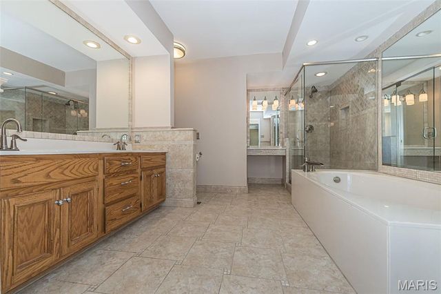 159 Spring Oaks Drive, Ballwin, MO 63011