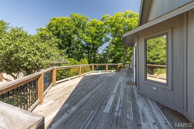 159 Spring Oaks Drive, Ballwin, MO 63011