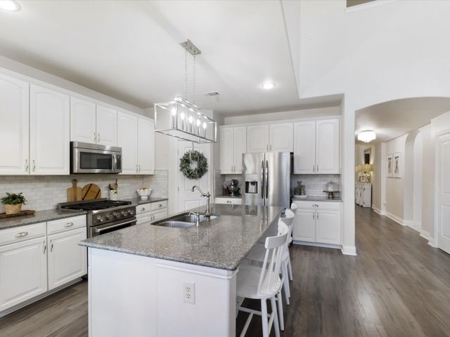 3916 Brook Wood Drive, Mckinney, TX 75071