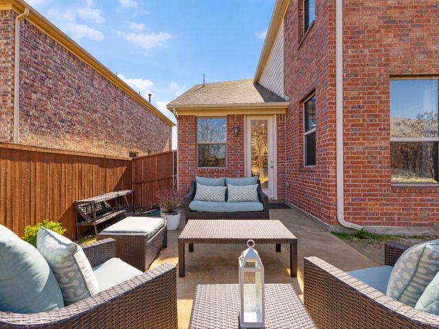 3916 Brook Wood Drive, Mckinney, TX 75071