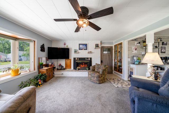 2345 Johnston Avenue, Dalton Twp, MI 49457