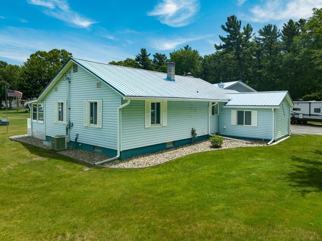 2345 Johnston Avenue, Dalton Twp, MI 49457