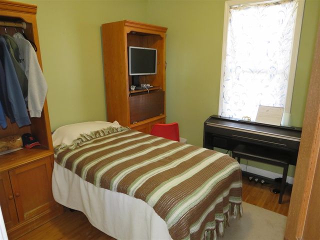 5223 Yemans Street, Hamtramck, MI 48212