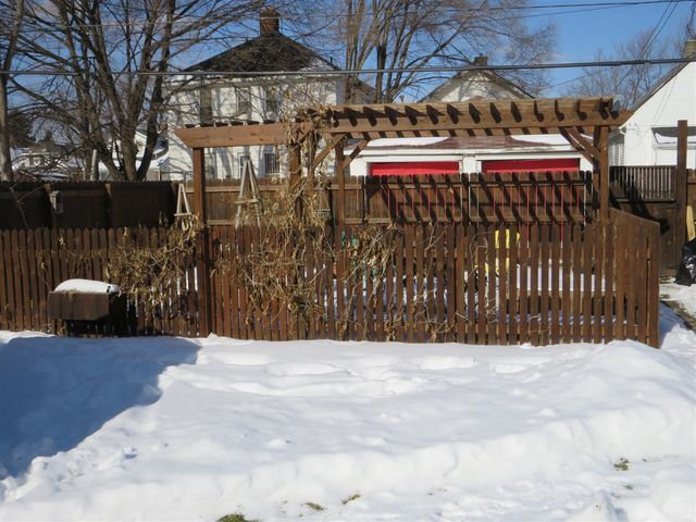 5223 Yemans Street, Hamtramck, MI 48212