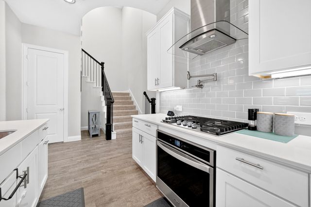 12789 Royal Oaks Lane, Farmers Branch, TX 75234
