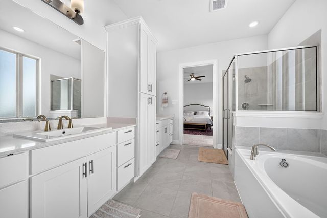 12789 Royal Oaks Lane, Farmers Branch, TX 75234