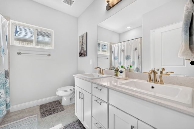 12789 Royal Oaks Lane, Farmers Branch, TX 75234
