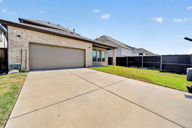 12789 Royal Oaks Lane, Farmers Branch, TX 75234