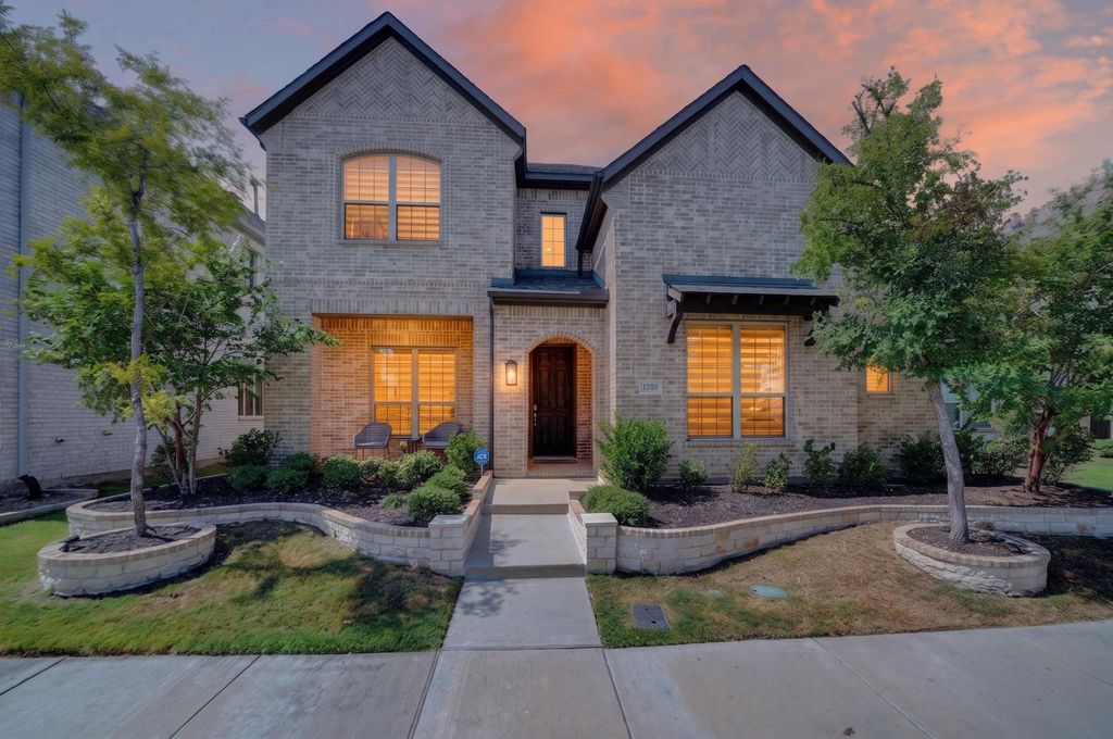 12789 Royal Oaks Lane, Farmers Branch, TX 75234
