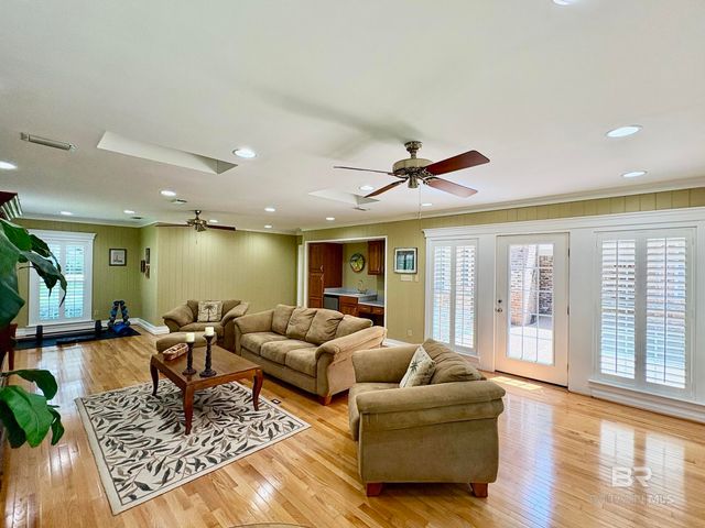 6105 S Brandy Run Road, Mobile, AL 36608