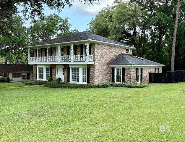 6105 S Brandy Run Road, Mobile, AL 36608