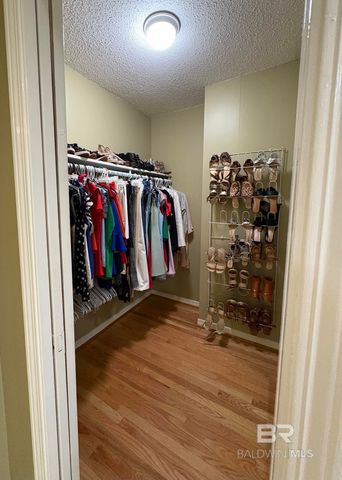 6105 S Brandy Run Road, Mobile, AL 36608