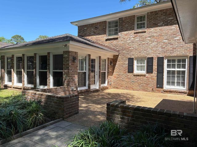 6105 S Brandy Run Road, Mobile, AL 36608