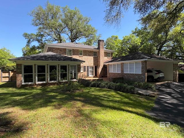 6105 S Brandy Run Road, Mobile, AL 36608