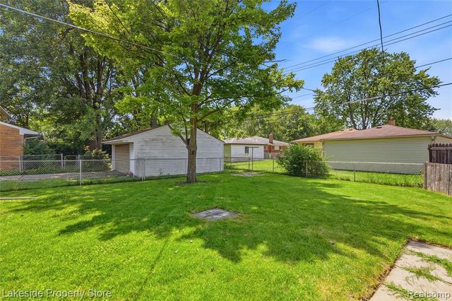 35313 Weideman Street, Clinton Township, MI 48035