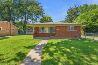 35313 Weideman Street, Clinton Township, MI 48035