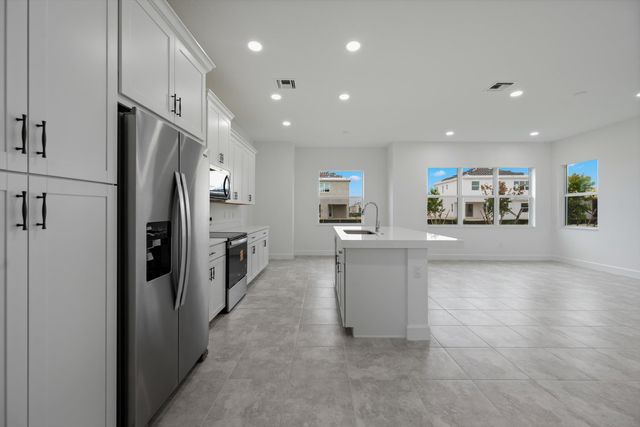 13692 Century Oak Circle, Westlake, FL 33470