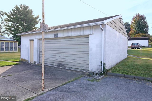 17 S 4TH AVE, Lebanon, PA 17042