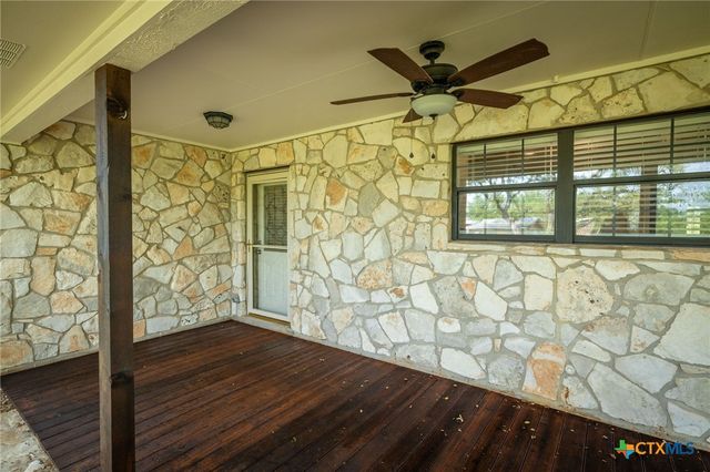 276 Eden Ranch Drive, Canyon Lake, TX 78133