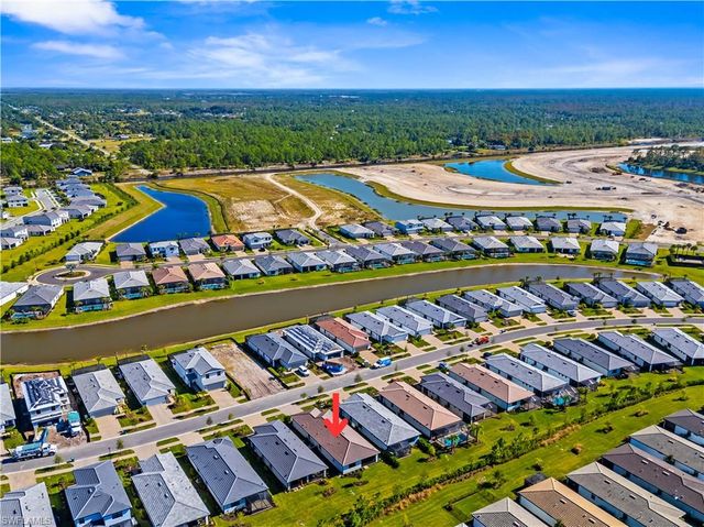 1899 Sierra CT, Naples, FL 34120