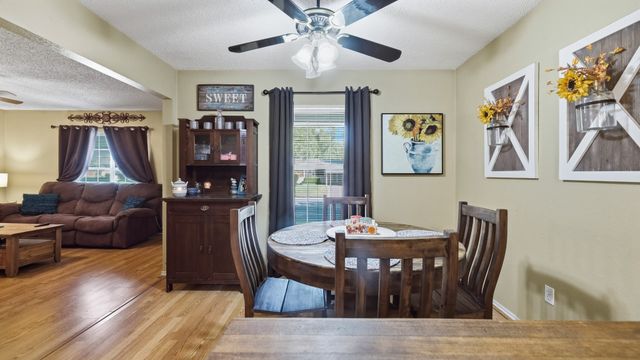 1305 S Lamar Street, Weatherford, TX 76086