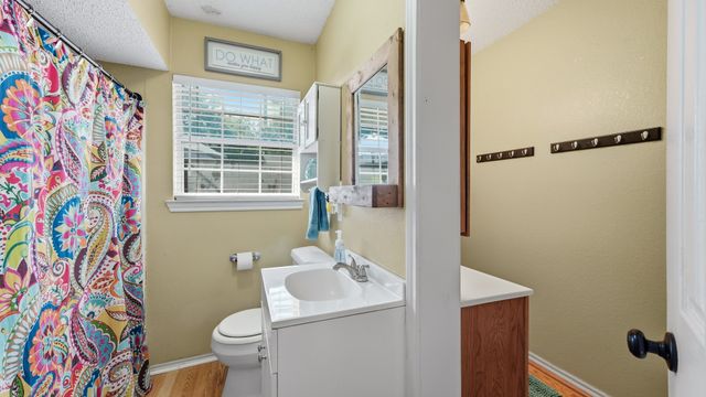1305 S Lamar Street, Weatherford, TX 76086