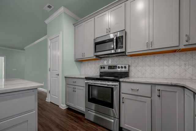 2772 Sullivans Trace, Lexington, KY 40511