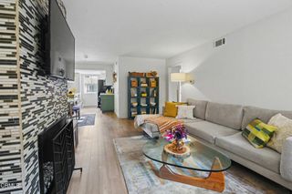 10960 Bluffside 102, Studio City, CA 91604