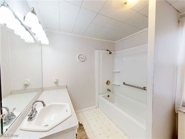 95 River Street, Madison, OH 44057