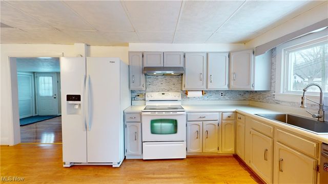 95 River Street, Madison, OH 44057