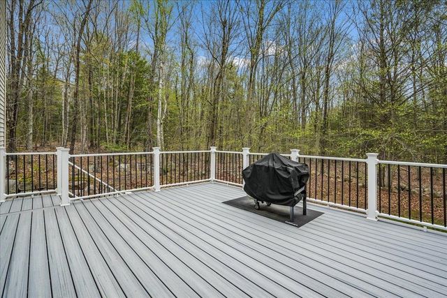84 Horizon Lane, Candia, NH 03034