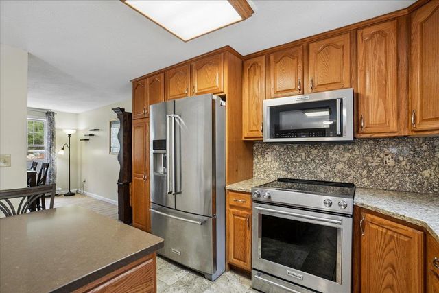 84 Horizon Lane, Candia, NH 03034