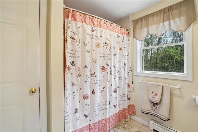84 Horizon Lane, Candia, NH 03034