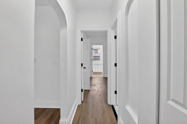 7148 S Eberhart Avenue, Chicago, IL 60619