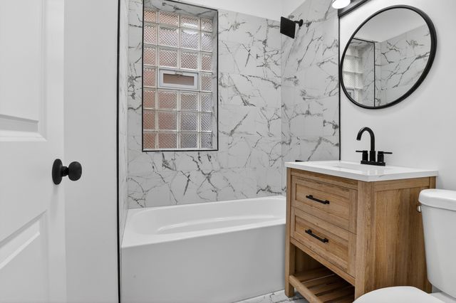 7148 S Eberhart Avenue, Chicago, IL 60619