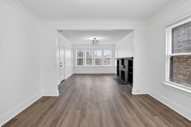 7148 S Eberhart Avenue, Chicago, IL 60619